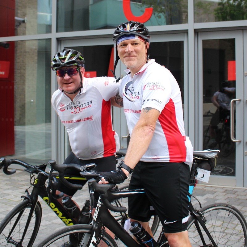 SFC_Foundation's tweet photo. Cyclists 🚴‍♀️ 
Fundraisers 👏 
True Saints 😇

The story of 13 inspiring individuals who cycled 20 stadiums for 20 years: