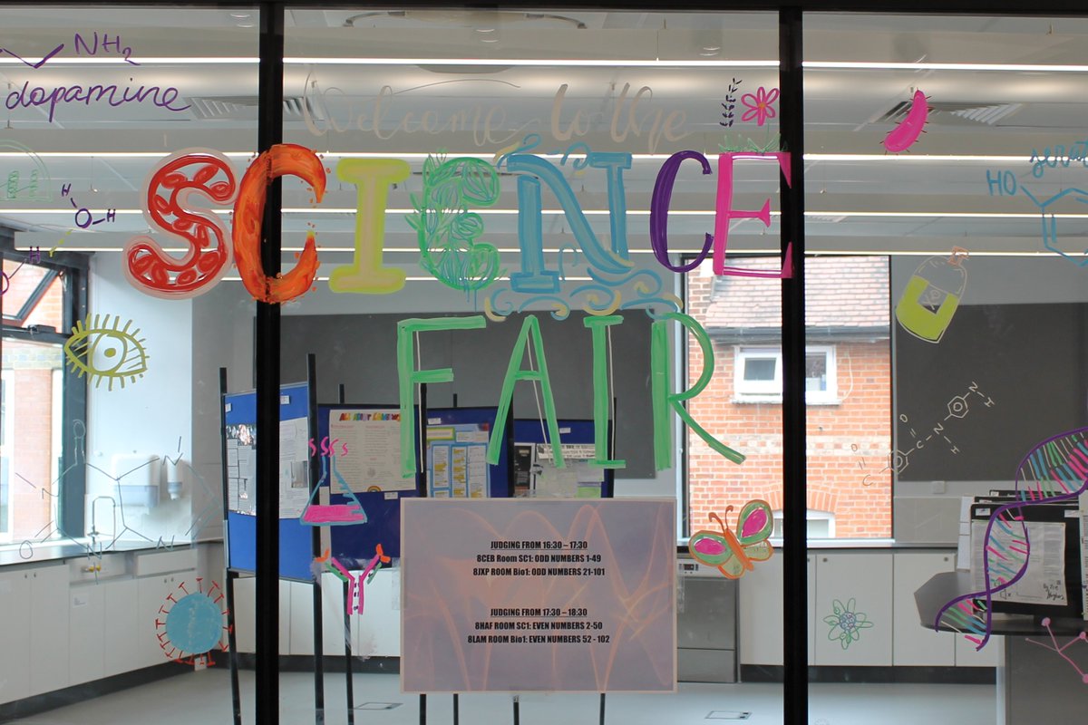 ✨Come along to the #Year8WHS Science Fair from 4.30pm today! The girls will be showcasing their projects on the theme of light and sound 😊

Where?
👉Bio 1
👉KS3 Lab

#STEAMWHS #GirlsInSTEM #Science