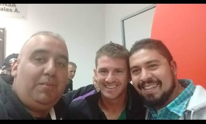 videlacesar's tweet photo. En #Ecuador con @Taladrock1 

#Recuerdos https://t.co/MaieejXGX8