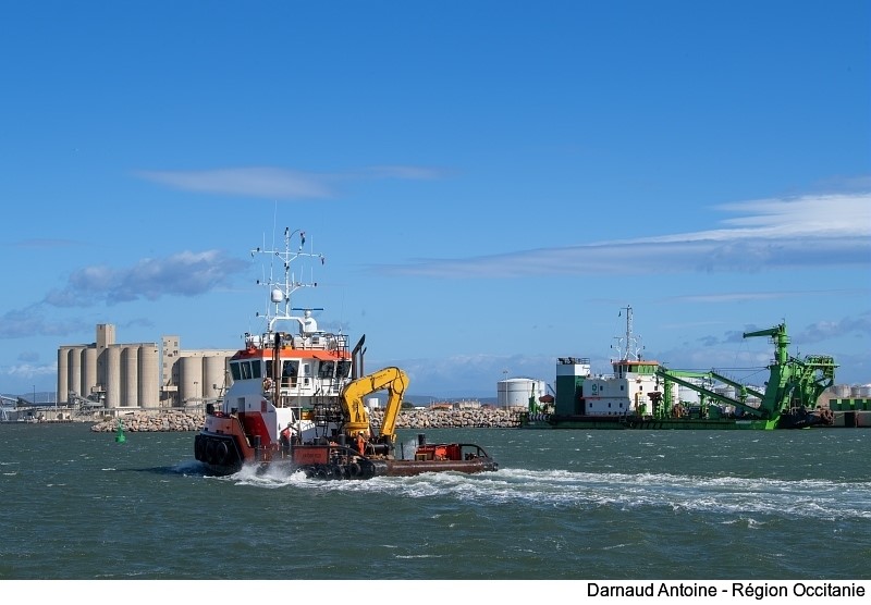 1re en 🇫🇷 pour un #PortDeCommerce 💪 
La #Région a confié le pilotage de #PortLaNouvelle à une #Semop 👌
Une #innovation de ➕ pour un #port tourné vers l'avenir et la #TransitionÉnergétique.

<a href="/CaroleDelga/">Carole Delga</a>

👉 laregion.fr/Port-la-Nouvel…