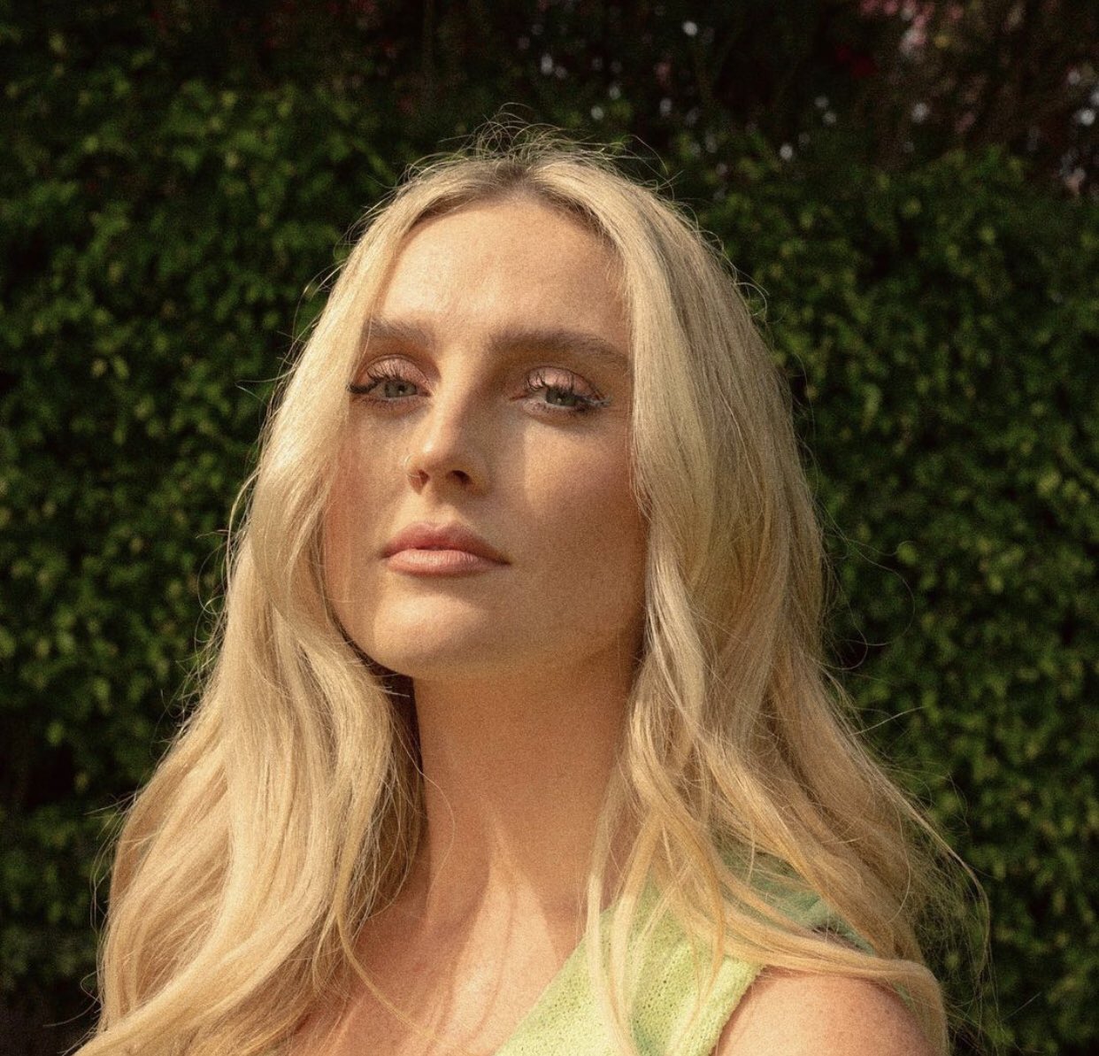 cri on Twitter "her face card never declines i fear https//t.co