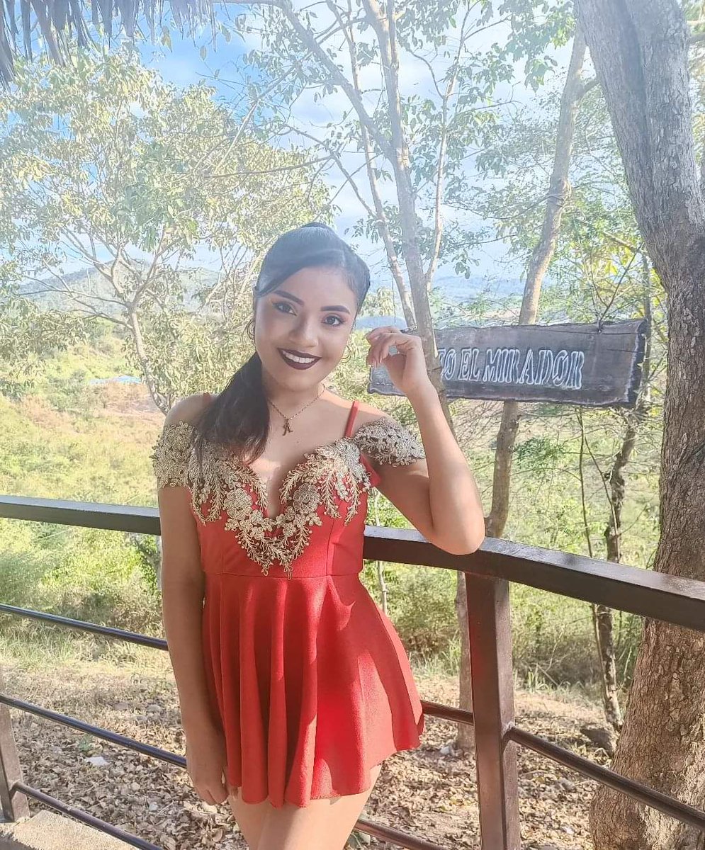 YadiraCachay's tweet photo. ~TODOS SOMOS REEMPLAZABLES, PERO IRREPETIBLES Y ESA ES LA DIFERENCIA. 🌼
.
.
- ¡Feliz Martes! 😁
Recuerda "Eres únic@ e irrepetible" 😉
.
.
-*#yacd💖🎤💖
#besitosdecolores💙💛💜🧡🐻 https://t.co/ahuGy0f9Pz