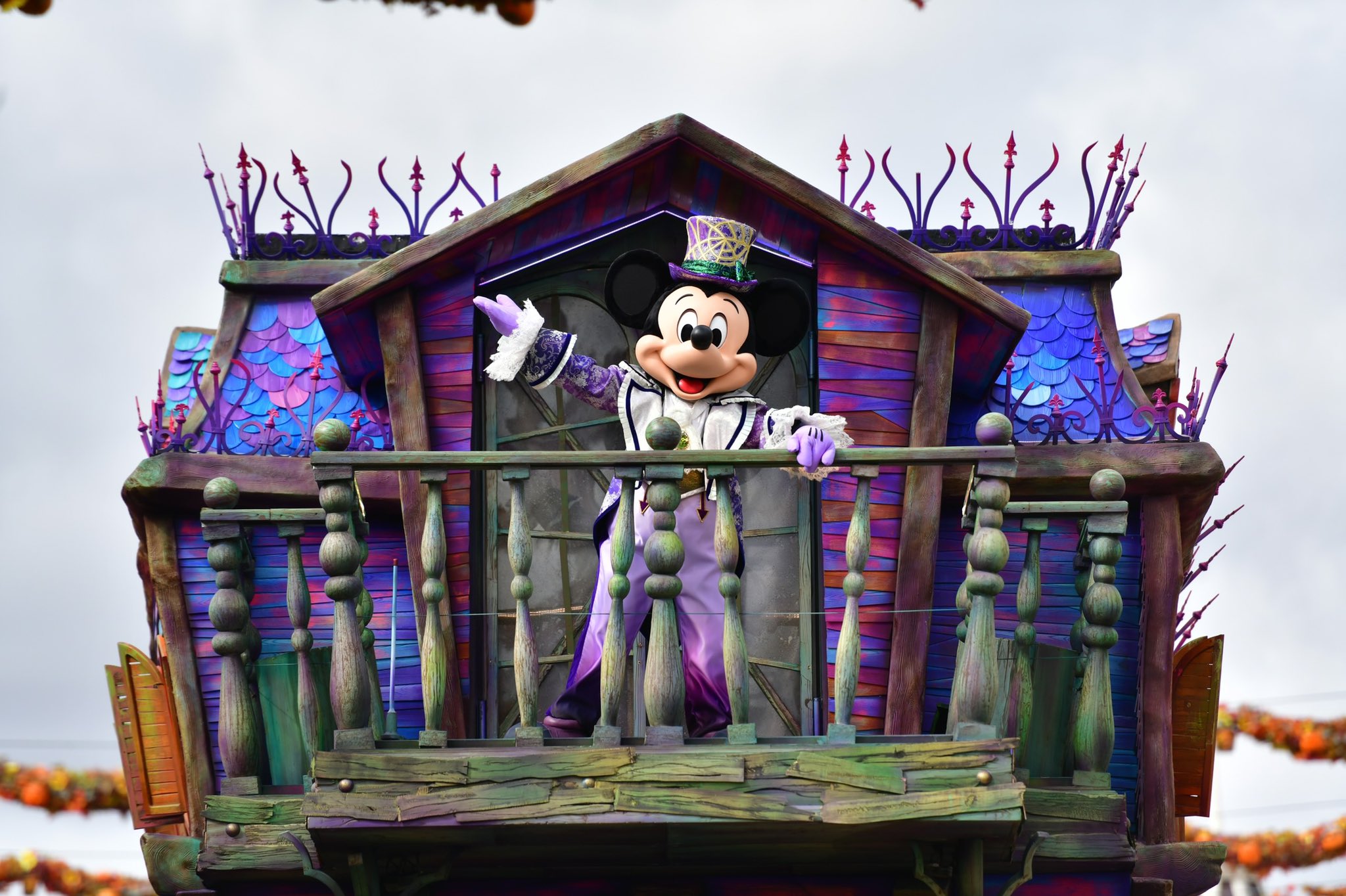 Disney Villains Halloween Decorations 2022 Dlp Report On Twitter Mickey S Halloween Celebration Is Confirmed To Return In Full And Several Times A Day For Disney S Halloween Festival This Year Oct 1 To Nov 6 Meet