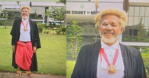 Hijab: Lawyer Storms Supreme Court In Religious Attire, Says His Kids Will Do Same In School
channelstv.com/2022/06/23/hij…