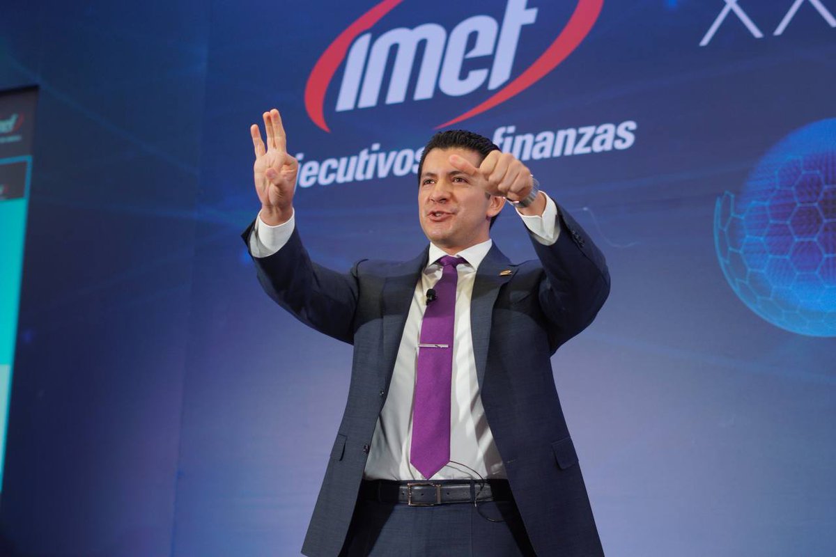 IMEF_CDMX's tweet photo. Estamos en el cierre del Pilar 3 con la conferencia: Capacitación permanente en las empresas y la participación de Eduardo Ávalos Méndez - Director de Operaciones en AICE Agencia Internacional de Calidad Educativa @CACECA_OFICIAL
@IMEFOficial #SimposiumIMEF https://t.co/IAnLRgVSum