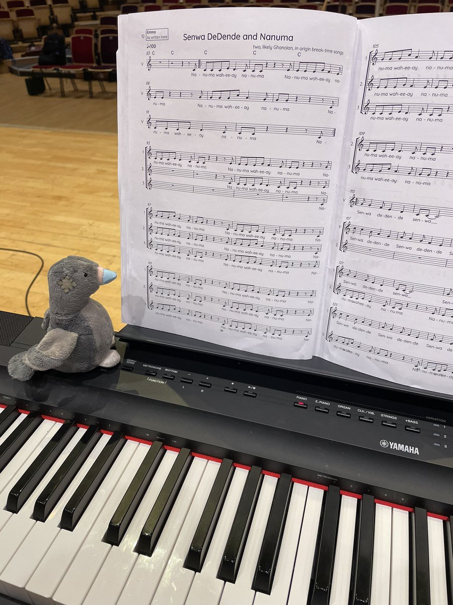 youthchoirs's tweet photo. The conDUCKtor (so named by George @AustreyCe) is getting ready for tonight’s #WarwickshireSings performance @warwickarts Butterworth Hall for @wark_shiremusic https://t.co/Noj0JNTxji