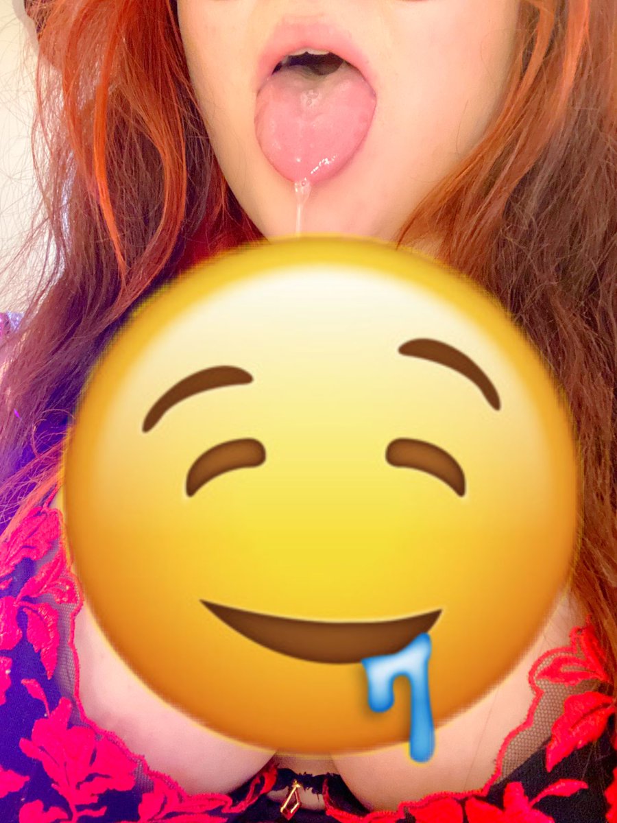 unholyhollyy's tweet image. Uncensored at 100rts :))