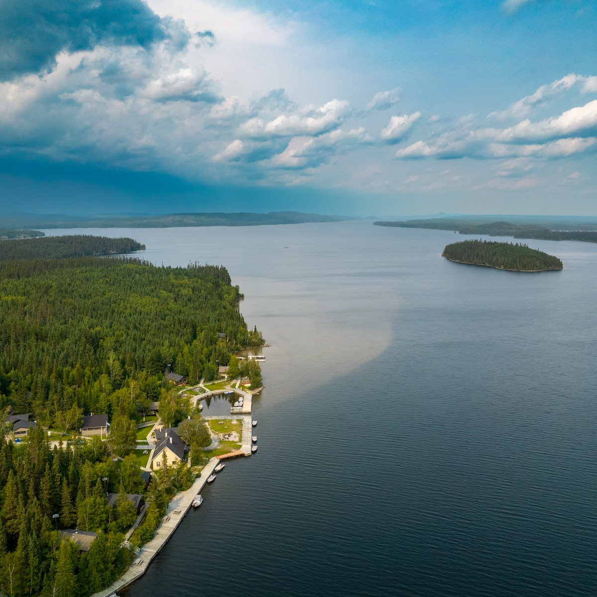 Le Québec c'est beau! ❤️😎✌️
Lac Waconichi - Nibiischii - Eeyou Istchee Baie James