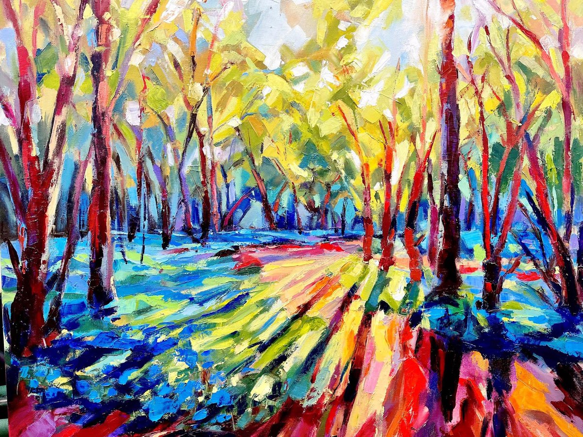 Here's one of our first time exhibitors, Ziza Stupkova.

Ziza is a Czech artist living and painting in Hailsham working with oils and palette knives. Inspired by the beautiful landscapes.. more: bridge-arts.org/artists/

To see more of Ziza's work, visit: zizas.co.uk