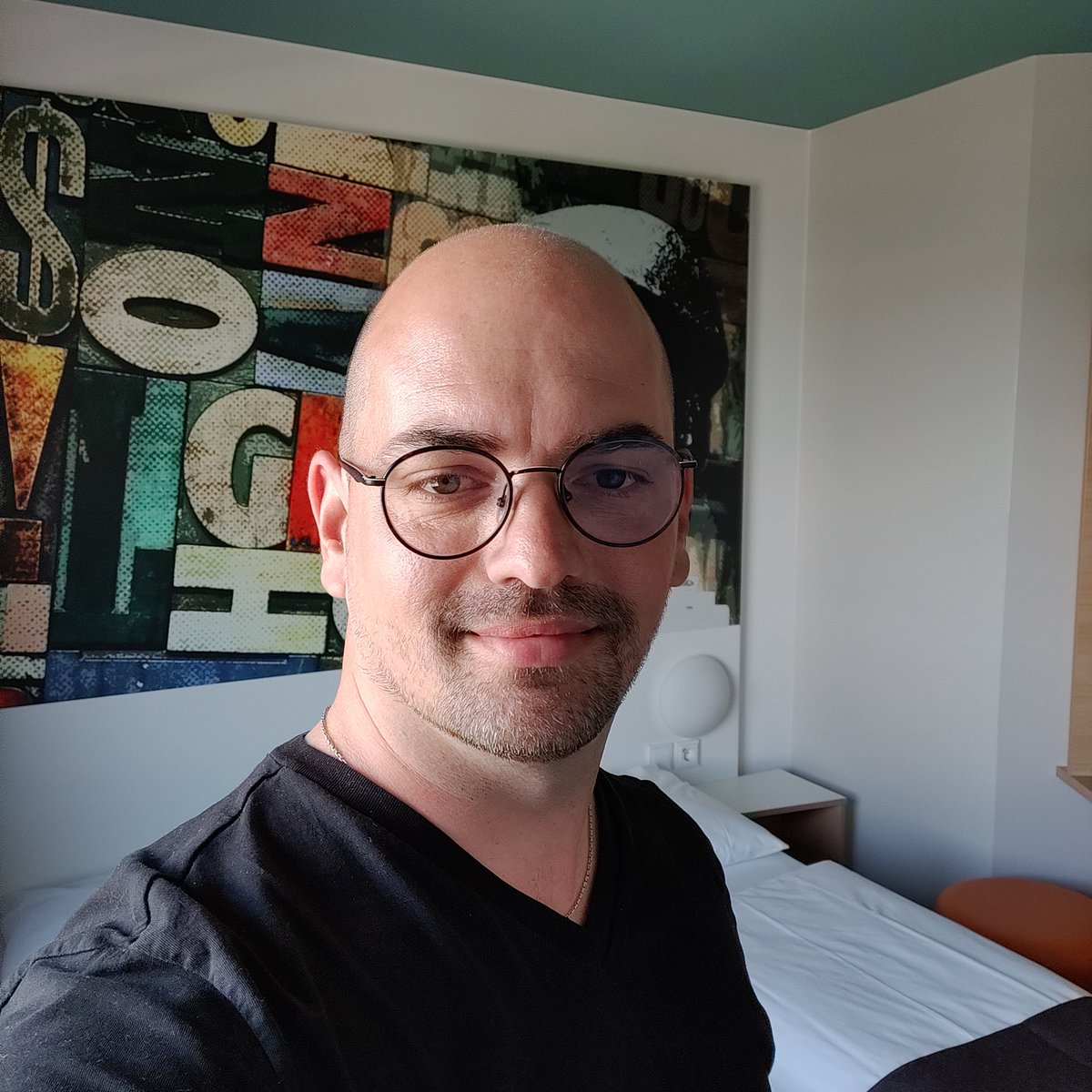 tobiasclement83's tweet photo. Angekommen in Mainz. Heute und morgen ist der OMT Agency Day. Ich freue mich auf den Austausch mit vielen klugen Köpfen 🤓

#omt #omtagencyday #austausch #marketing #agencylife https://t.co/b7buwp2k8Y