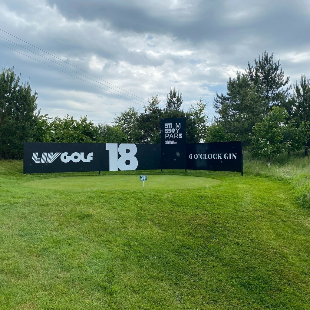 FitzSignage's tweet photo. #livgolf https://t.co/FM6XnWDwES https://t.co/mZM3y14rXC