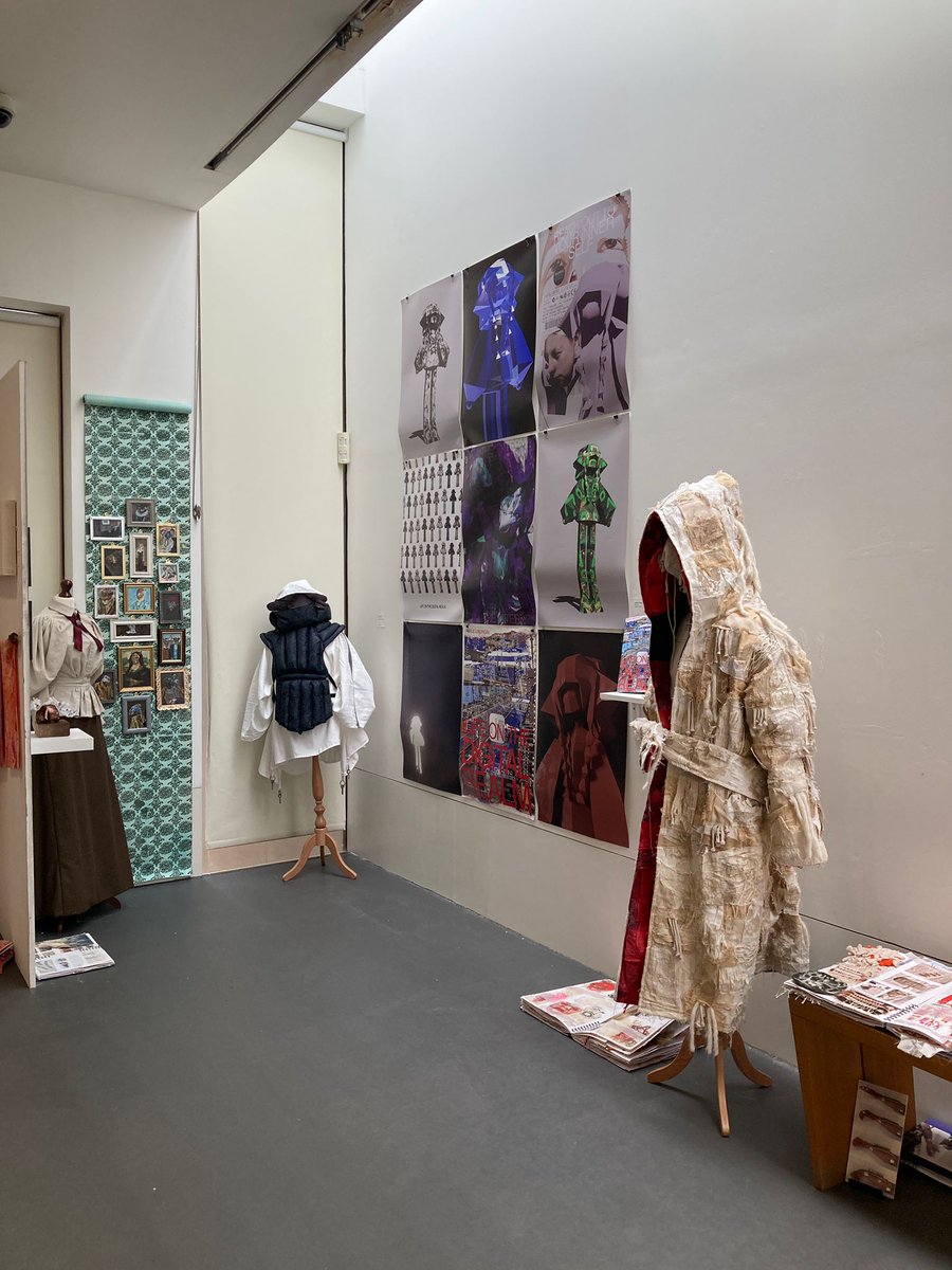TheLightbox's tweet photo. Woking College Annual Art &amp; Design Show is open at #TheLightbox 
Featuring work by 250 talented @WokingCollege students. This #exhibition is on display until 3 July, admission is FREE. 
Plan your visit here https://t.co/ZanBD8mAOi

@VisitSurrey @welovewoking @weare_woking https://t.co/S1NpTIfDo5