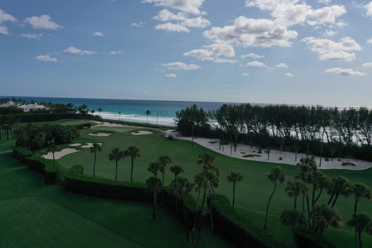 Palm Beach Country Club is looking for an AIT to come and join our team. If you are interested please DM me or <a href="/johnny_sheridan/">Johnny Sheridan</a> or <a href="/ArcherStone1/">Madison Archer Stone</a> 
Position is available July 1st.