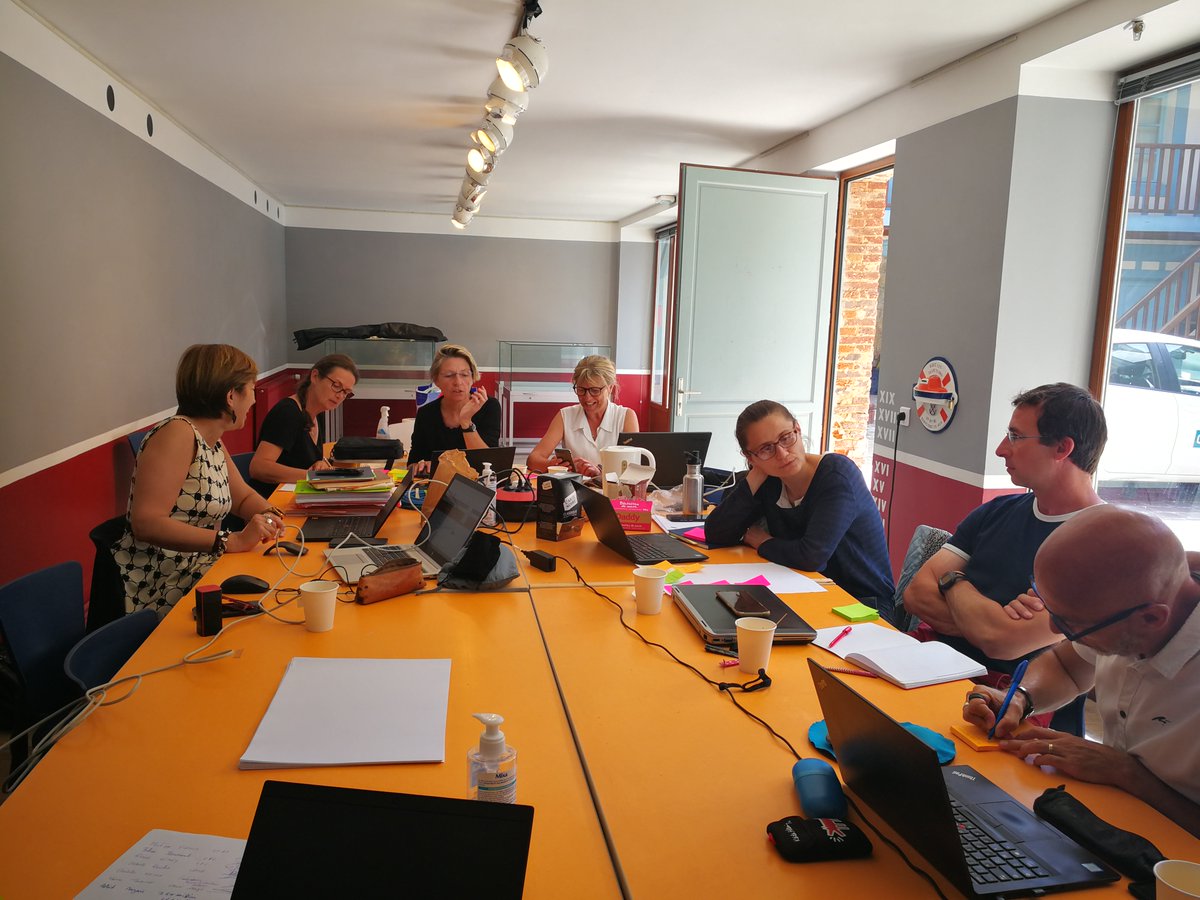 Canope_76's tweet photo. Retour en📷 sur la formation #etwinning 🌍 pour les #formateurs en charge de la mission #languesvivantes #LV76
🗓️ Rentrée 2022-23
Riche réflexion et cogitation avec @canope_76 et @Canope_76_LH
@AstridMazari @dsden76 @ac_normandie https://t.co/9eq3WSOJfT