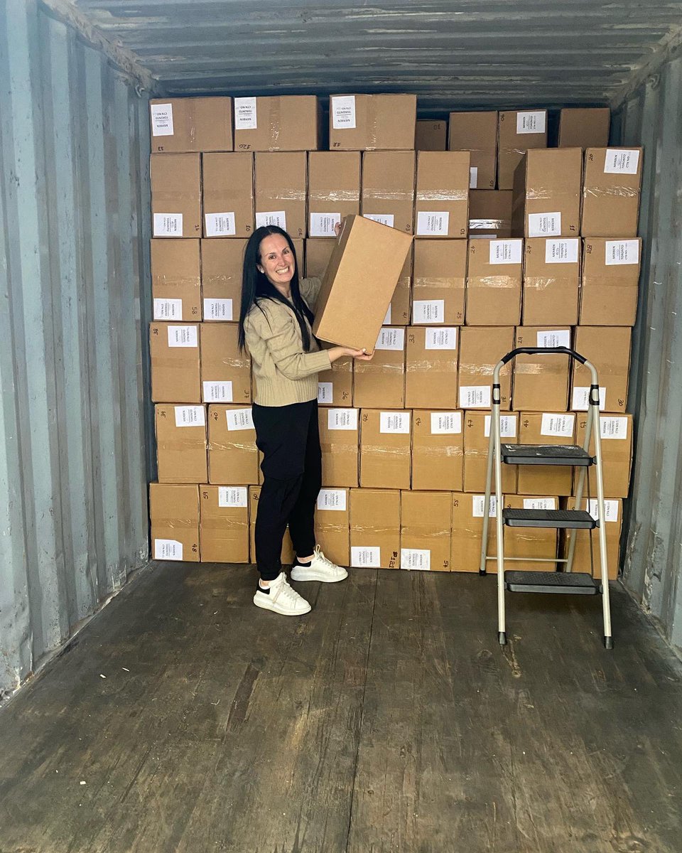 MerbenInt's tweet image. Mission unpack new product complete! Many of you will be pleased to hear our body &amp;amp; bikini dry brushes have been restocked 😄