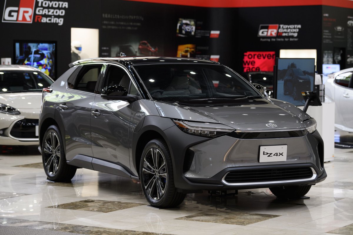 verge's tweet photo. Toyota recalls bZ4X electric SUVs over wheel that could detach while driving https://t.co/TjKfraPK2g https://t.co/ImbmyC1HcT