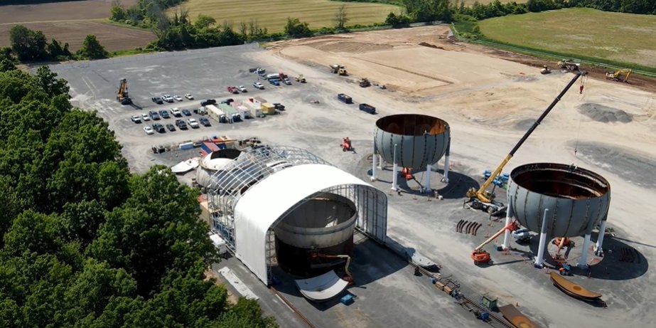 WNYSTAMP's tweet photo. The progress at @PlugPowerInc's Project Gateway demonstrates the investment that STAMP’s renewable energy and project readiness enables. North America’s leading green hydrogen project is growing in the #BufRocTech Corridor! https://t.co/JbEGRs68fU