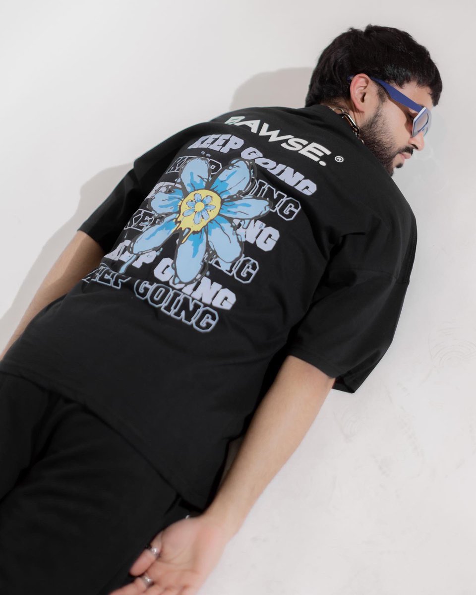 Don’t sleep on your dreams(like our model), KEEP GOING. #Athleisure #oversizedtshirts #indianstreetwear