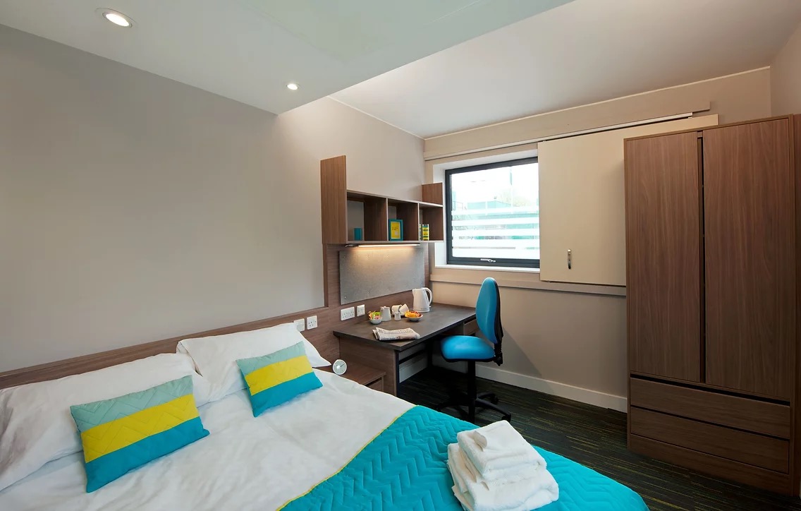 Booking Accomodation 🛌

** You have until July 27th to book accommodation at <a href="/LivUni/">University of Liverpool</a> **
Prices are £55.00 per night for a single room and £65.00 per night for a double room.

To book, head to 👇

stammafest.org/accommodation

To book tickets, head to 👇

stamma.org/connect/stamma…