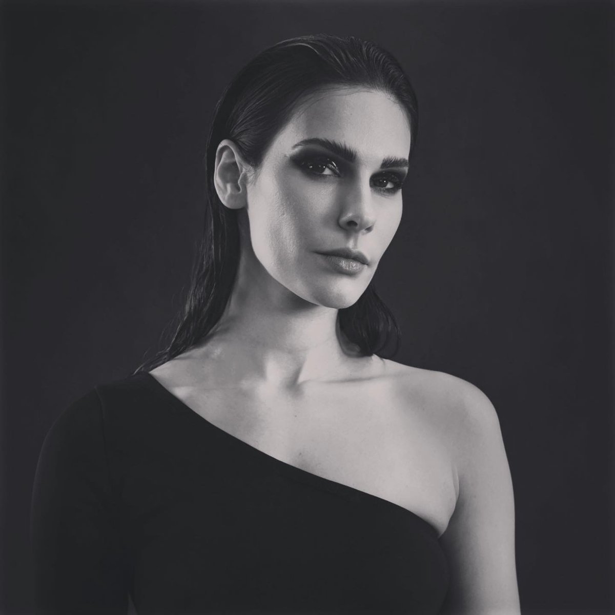 inputdanceclub's tweet photo. Killer all-female lineup on July 22nd with industrial techno icon @djRebekah at PRISM as well as local artists @AnikaKunst and #JenCruz 🔊💣
Got your ticket? 🎟
- https://t.co/rrjqHW1zHD
#techno #technomusic #rebekah #darktechno #technobcn https://t.co/UUSfPvpWJp