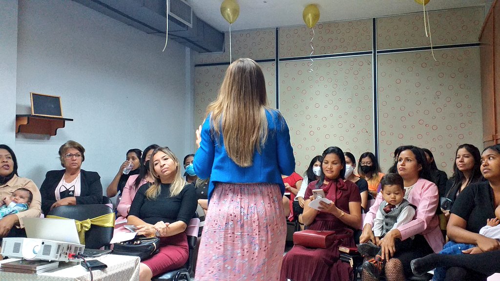 SIEMA_AVOcc's tweet photo. Siema @avoccidental inicia el estudio del libro: Declaraciones, Orientaciones y Otros Documentos de la IASD
#Maracaibo
#18junio https://t.co/69DYcioy49