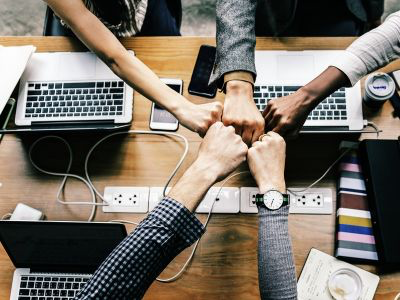 Giles Bruce tweet media