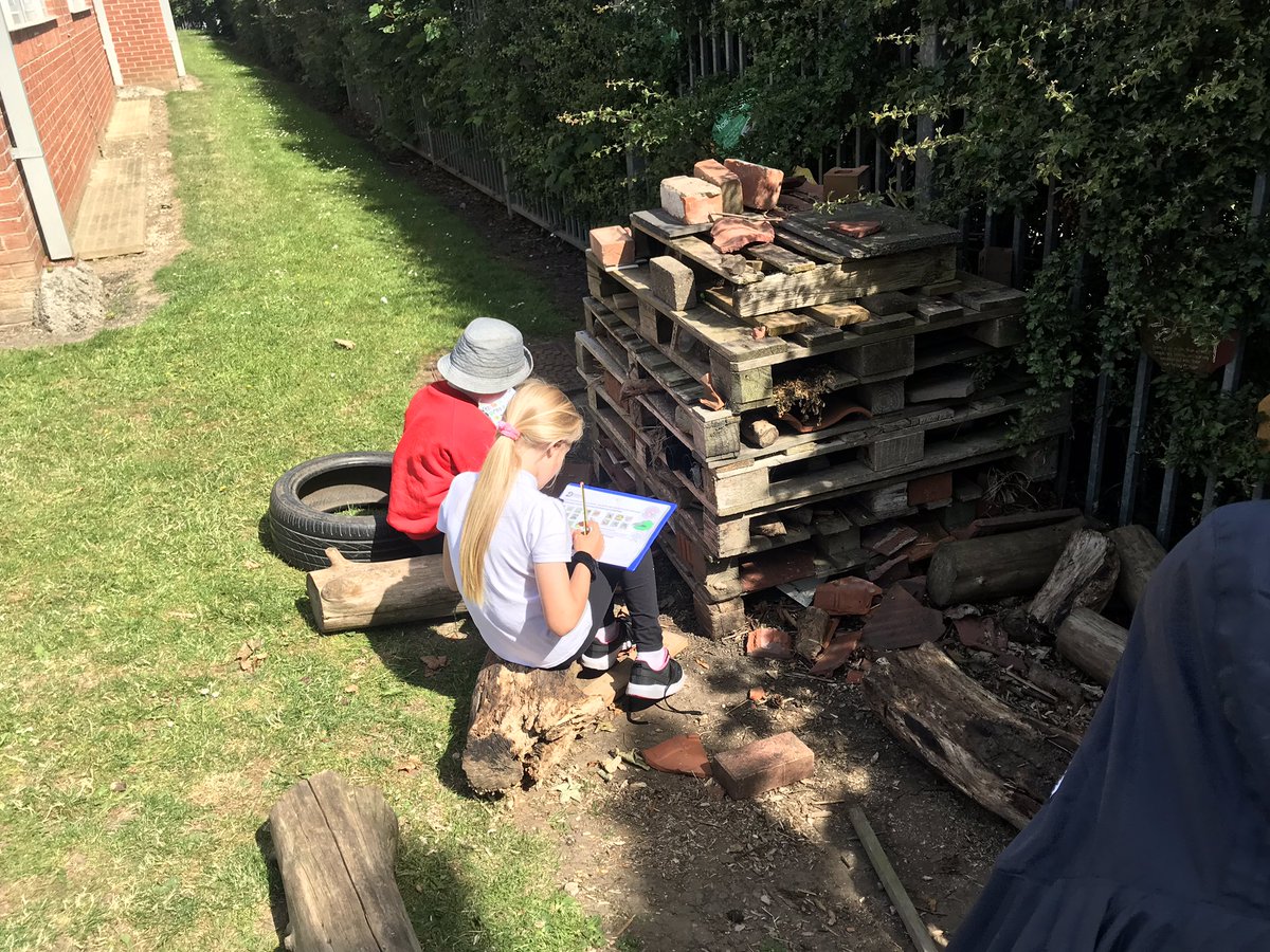 nplschool's tweet photo. ๐! Weโve finally submitted our Great Yorkshire Creature Count to @YorksWildlife. Great fun doing it in our school grounds over last Friday and Monday. #CreatureCount @NatureFSchools @Steezy78 https://t.co/PuB6L6aSzx