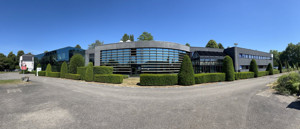 EurekaSolution's tweet photo. 🎉 Nouvelle enseigne pour Eurêka Solutions 🎉
 
Ça y est ! Toute l’équipe d’Eurêka Solutions est installée dans ses nouveaux locaux 👏🏼

Notre nouvelle enseigne ⤵️

#enseigne #communication #nouveauxlocaux #ERP https://t.co/8eUZ5jG2hW