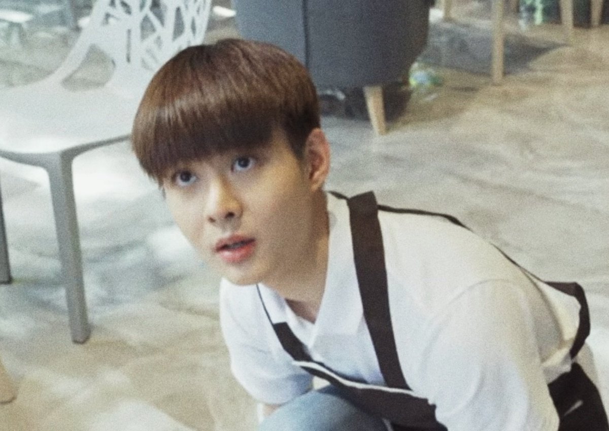 morning_247's tweet photo. ว่าด้วยเรื่องหน้าม้าเซ้นต์ซุป
#Saint_sup #MingEr https://t.co/ZQQ0Kxvwyi
