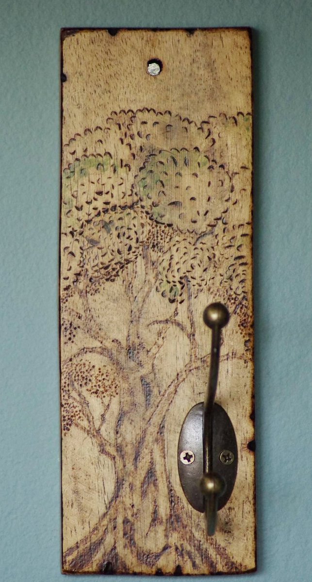 Original4UU's tweet photo. Check out Rustic coat hook hand drawn and burned https://t.co/e87EGvtOBx #eBay via @eBay_UK #woodenhook #clothingrack #handmade #kitchenrack #farmhousestyle #cottagestyle https://t.co/42Q3PoGvZb