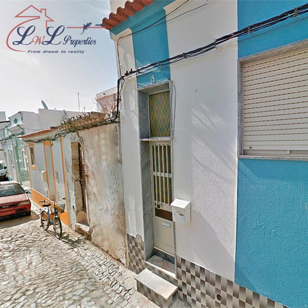 LwLProperties1's tweet photo. New to the market ☀️
Loc: Castro Marim 
Ref: 23387335
€: 298000€
 
#lwlproperties #Castro Marim #algarve #portugal #aplaceinthesun #holidayhome #propertyinvestment #Terraced Houseforsale https://t.co/wk2YpnuO3W
