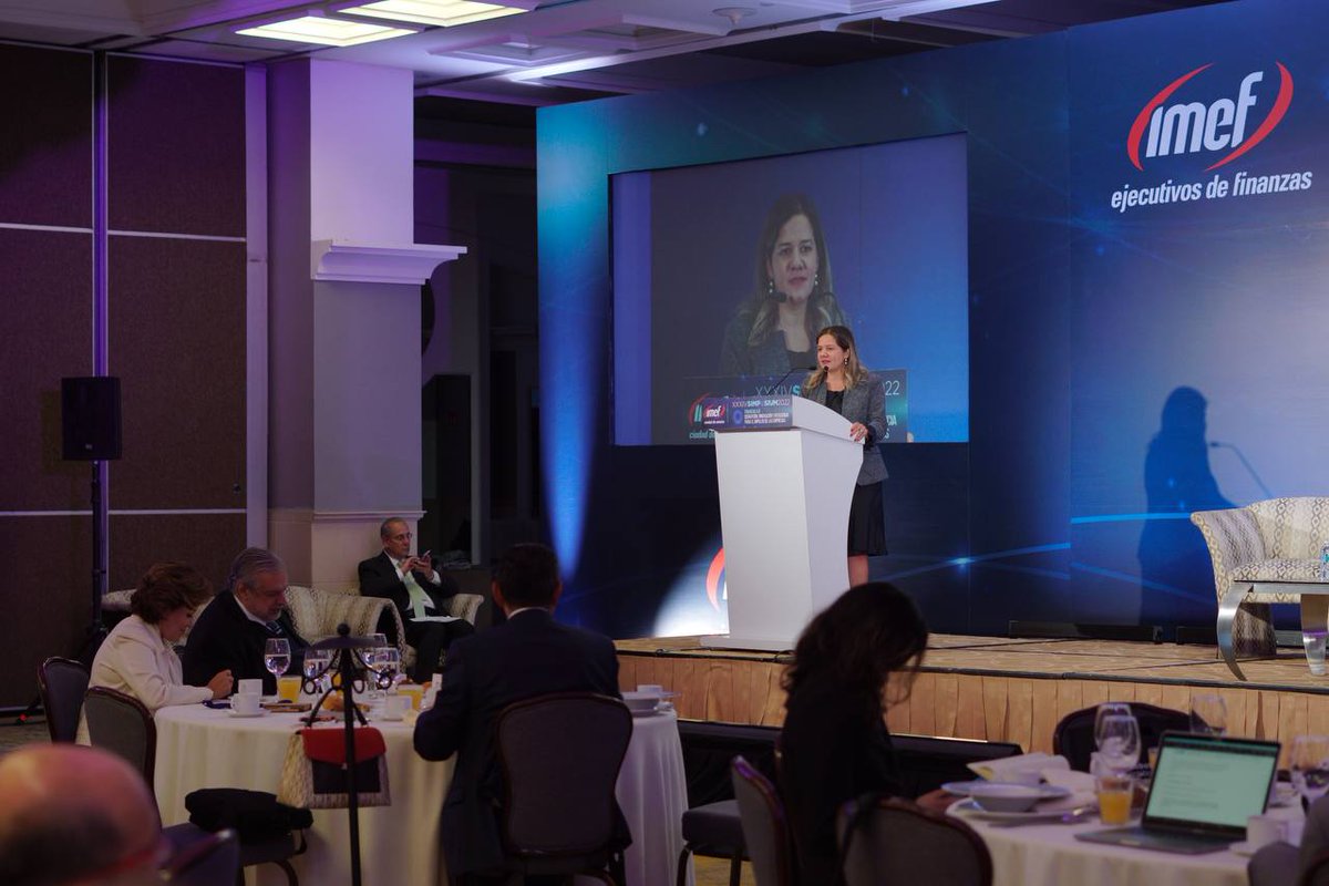 IMEF_CDMX's tweet photo. Palabras de bienvenida de @magafeijoo - Presidente IMEF Grupo Ciudad de México - Directora de Finanzas México, CA y Caribe en @UnivarSolutions ; durante el #SimposiumIMEF @IMEFOficial https://t.co/MyygYAadL8
