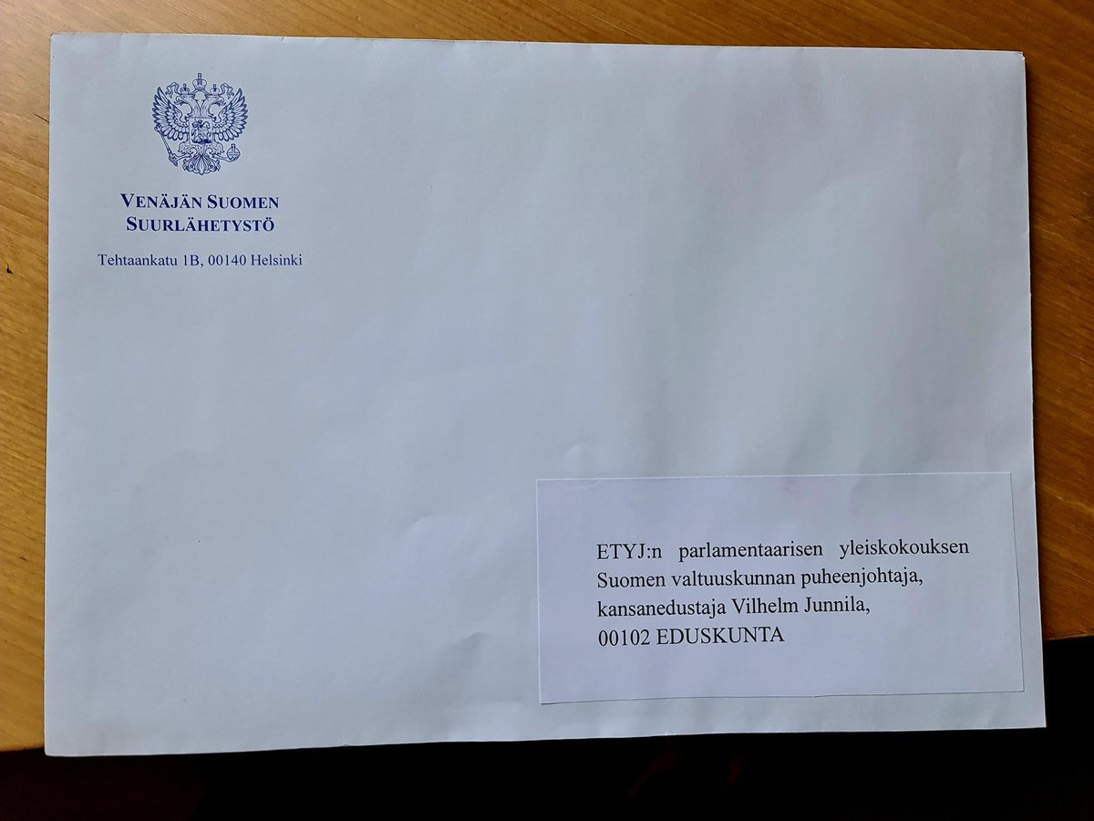 vilhelmjunnila's tweet photo. Sain "juhannusterveiset" duuman varapuhemies Pjotr Tolstoilta. Venäjän suurlähetystön välittämässä kirjeessä oli itkua, parkua ja uhriutumista toiminnastamme Euroopan turvallisuus- ja yhteistyöjärjestö ETYJissä. Pistin saunan sytykkeiksi. Hyvää juhannusta kaikille suomalaisille! https://t.co/K2wuSOqUkV