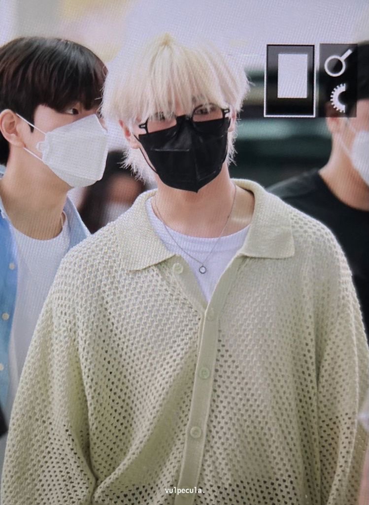 inniethinks's tweet photo. this outfit…. he’s the cutest person alive https://t.co/KI4tQZXtD1