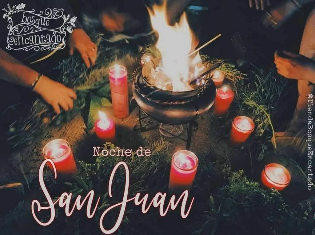 EncantadoBosque's tweet photo. LA NOCHE DE SAN JUAN

En la antigua Galia, la celebración de San Juan se llamaba fiesta de Epona, el nombre de una diosa celta patrona de yeguas y potros, y era símbolo de fertilidad y protección. En la Germania de los eslavos, las tribus celtas y muchos… https://t.co/MdFdNWbsGe https://t.co/CfdmE5QmgY