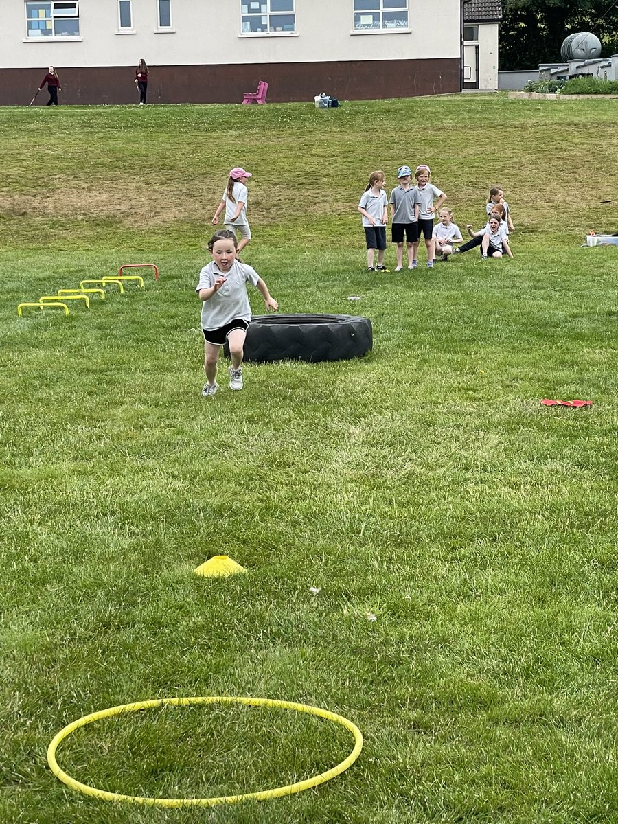 MsDDoyleBNS's tweet photo. We had so much fun at Sports day  yesterday 🏀🏑🏉🧘🏽‍♀️🤸🏼‍♀️@BallaghkeeneNS @SportActiveWex @ActiveFlag https://t.co/SYJY22Mjwx