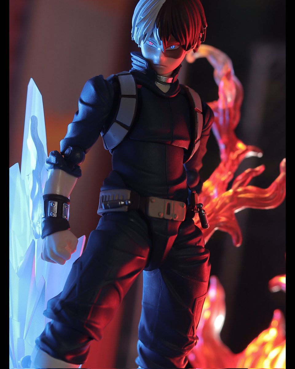 jeymad4tin's tweet photo. AnimeShot!
Half and Half
▪◾▪◾▪
#myheroacademia
#bokunoheroacademia #deku #bakugoukatsuki #todoroki #todorokishouto #amazingyamaguchi #revoltech #anime #toy #toys #toyphotography #exclucollective #funimation #toypic_community #o3pfeatures https://t.co/7QWmUv0V5U
