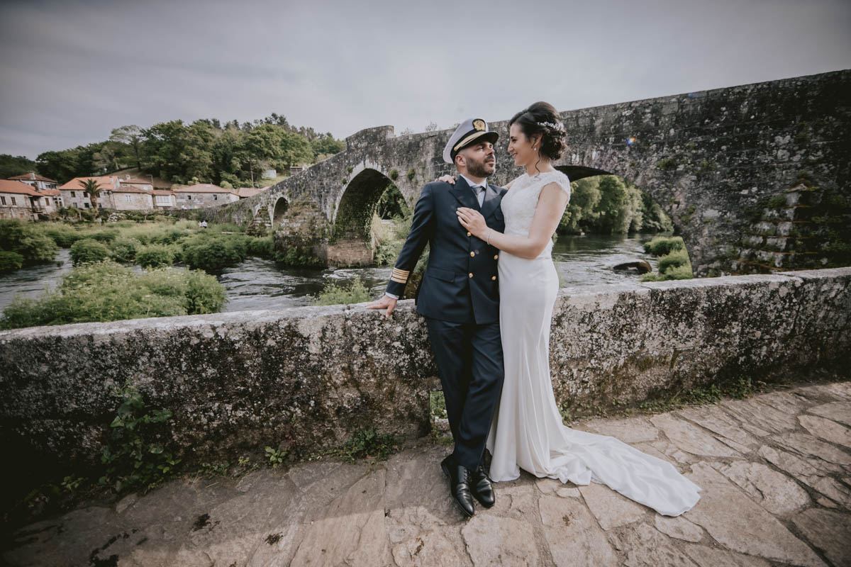DiegoAlonsoFoto's tweet image. La #postboda en #PonteMaceira de Tamara &amp;amp; Ito. A que están guapísimos? Nos encanta!

#postbodagalicia #postbodasgalicia #bodasgalicia2022 #bodas2022 #picoftheday #bodasconencanto #postbodasconmagia #postbodasconmagia