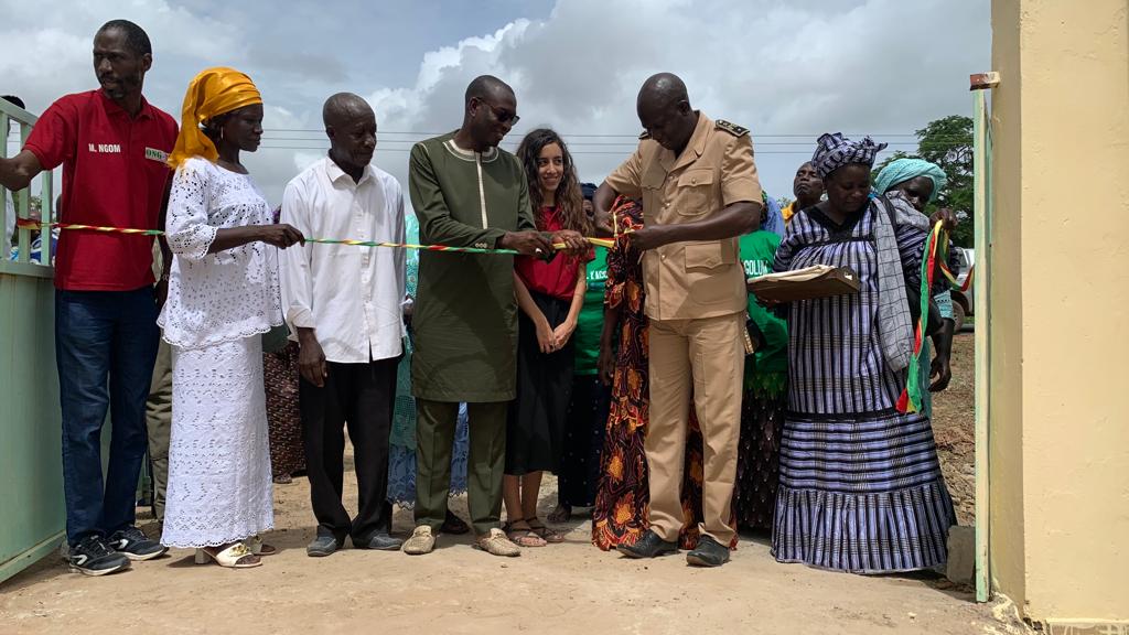 ong3D's tweet photo. INAUGURATION DE DEUX UNITÉS DE TRANSFORMATION DE PRODUITS LOCAUX
3D accompagne l’autonomisation des femmes de Nyassia et d’Enampore avec @FMusol grâce aux financements de @MADRID et la @AndaluciaJunta
#ONG3D #femmes #agroalimentaire #recoltes #revenus #inauguration https://t.co/YWkBwsNmlb