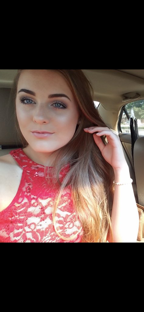 Emily-Grace tweet media