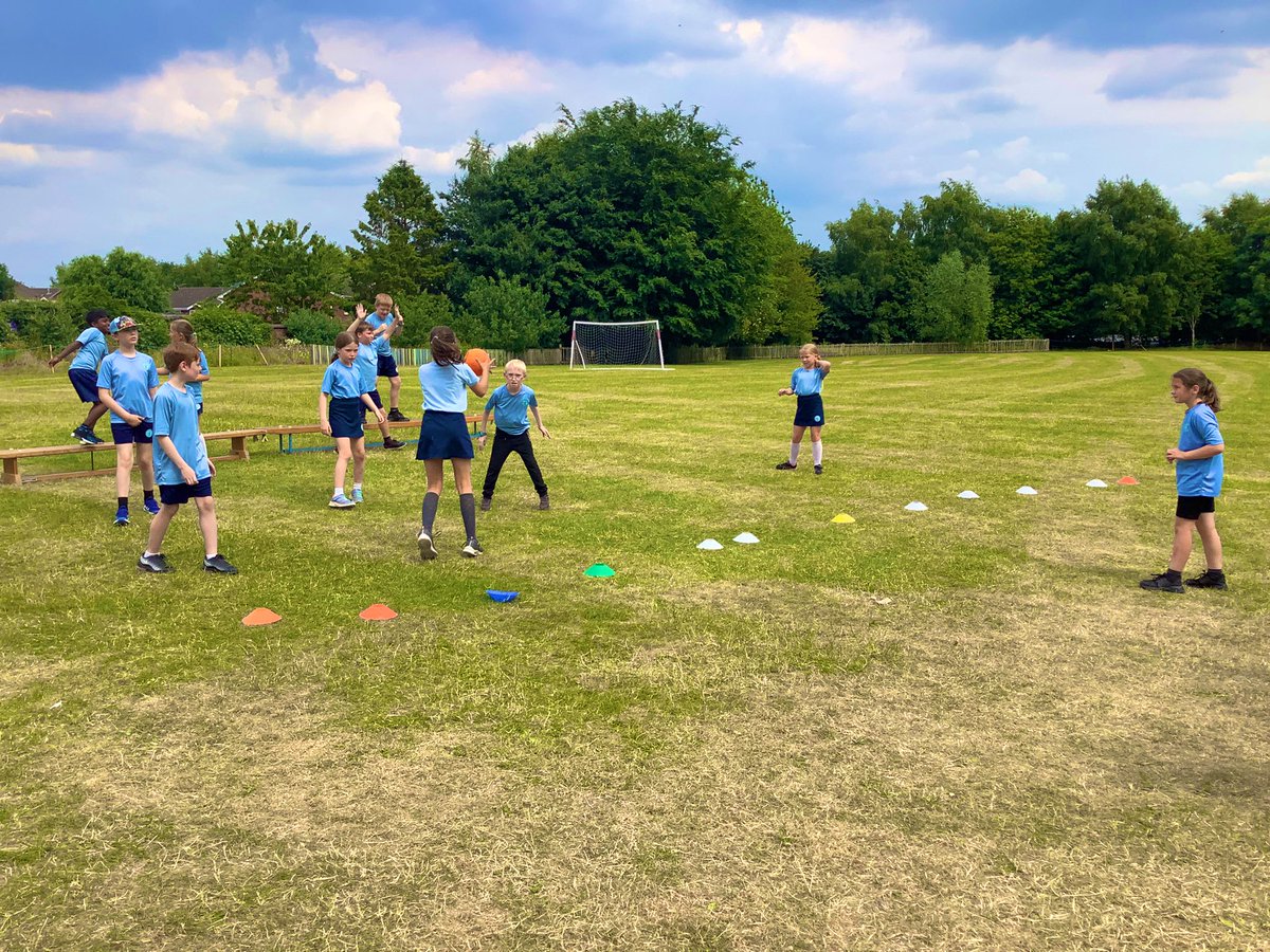 year5wja's tweet photo. A glorious afternoon playing Benchball to help gain points for Sports Week. Team spirit in abundance and we all had fun! Ibbotson were crowned the winners of 5ZG’s match. @WhitchurchJun @whitchurchCEFed https://t.co/HzO58A8deG