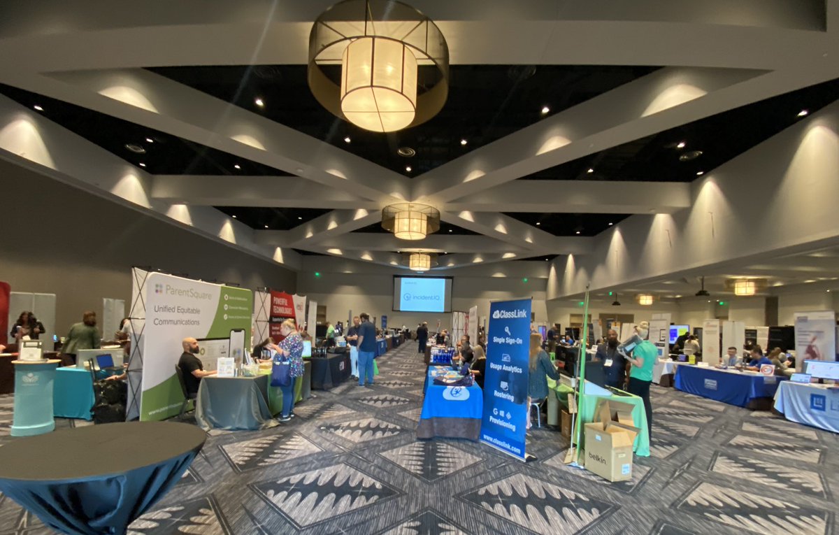 SebLopJr's tweet image. Numerous great vendors at the #TETL2022 Conference!