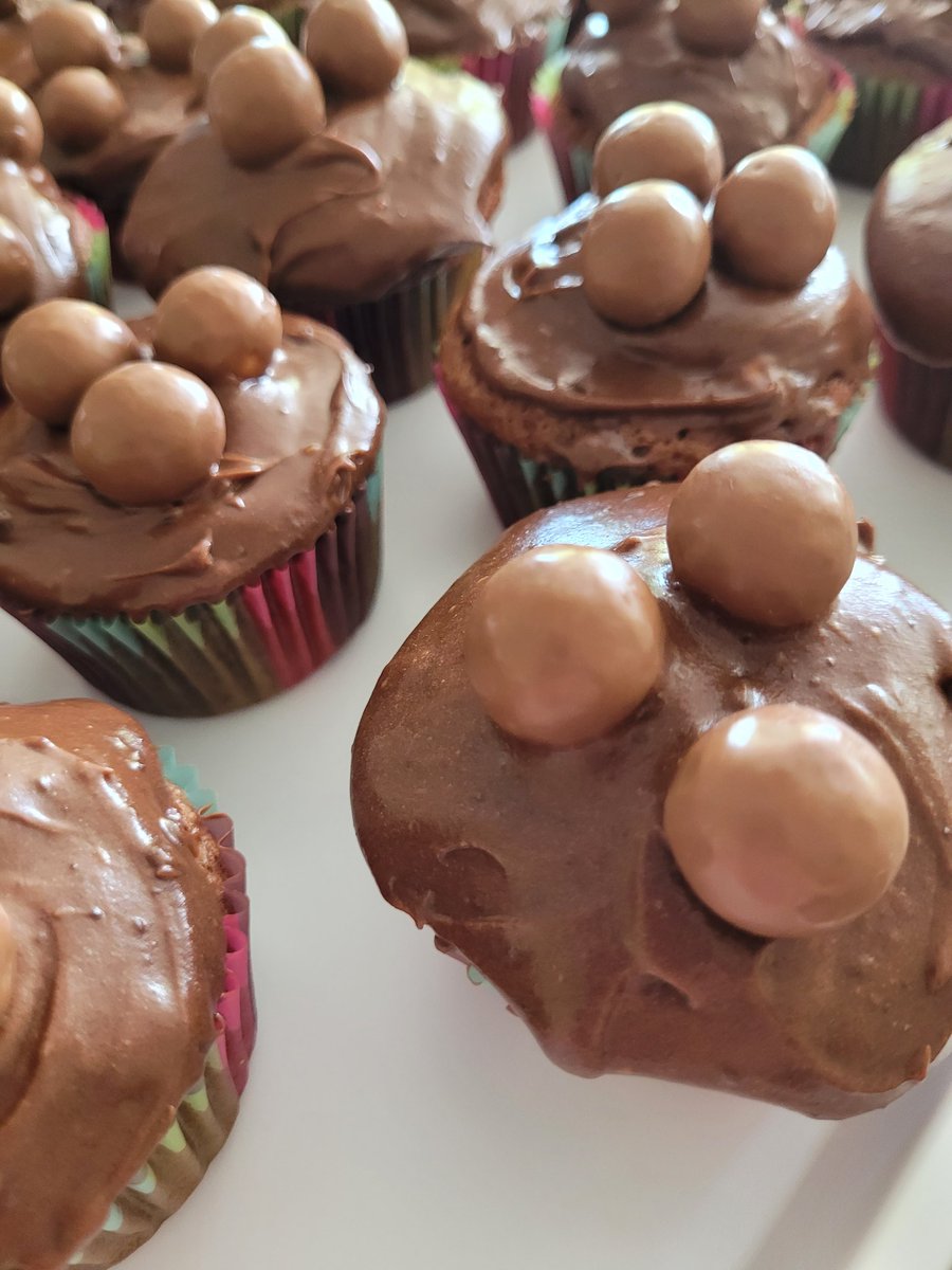 Tranby_Food's tweet photo. Year 8 @Tranby_school pupils had their technology day today.  In Food and Nutrition we made a variety of muffins made from #fairtrade and #sustainable products. Thank you to all pupils for helping Mrs East and Mrs Young create these delicious foods 😋 https://t.co/qmcYQCh41W