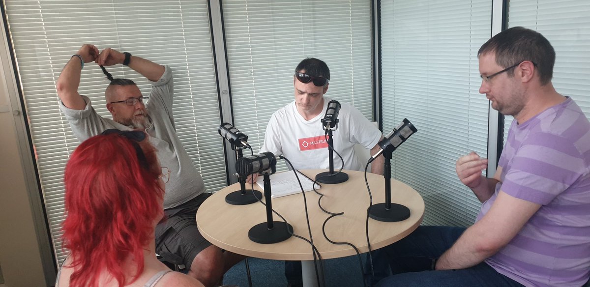 community_cast's tweet photo. A funny, busy and inspiring afternoon delivering week 6 session of the @community_cast #PodcastBootcamp @ExpertCitizens. What a team, absolutely smashing it - not long 'till launch! 👀🥳 #communityvoices telling #communitystories of #livedexperience . #communityrenewalfund https://t.co/wCHkBC9QYm