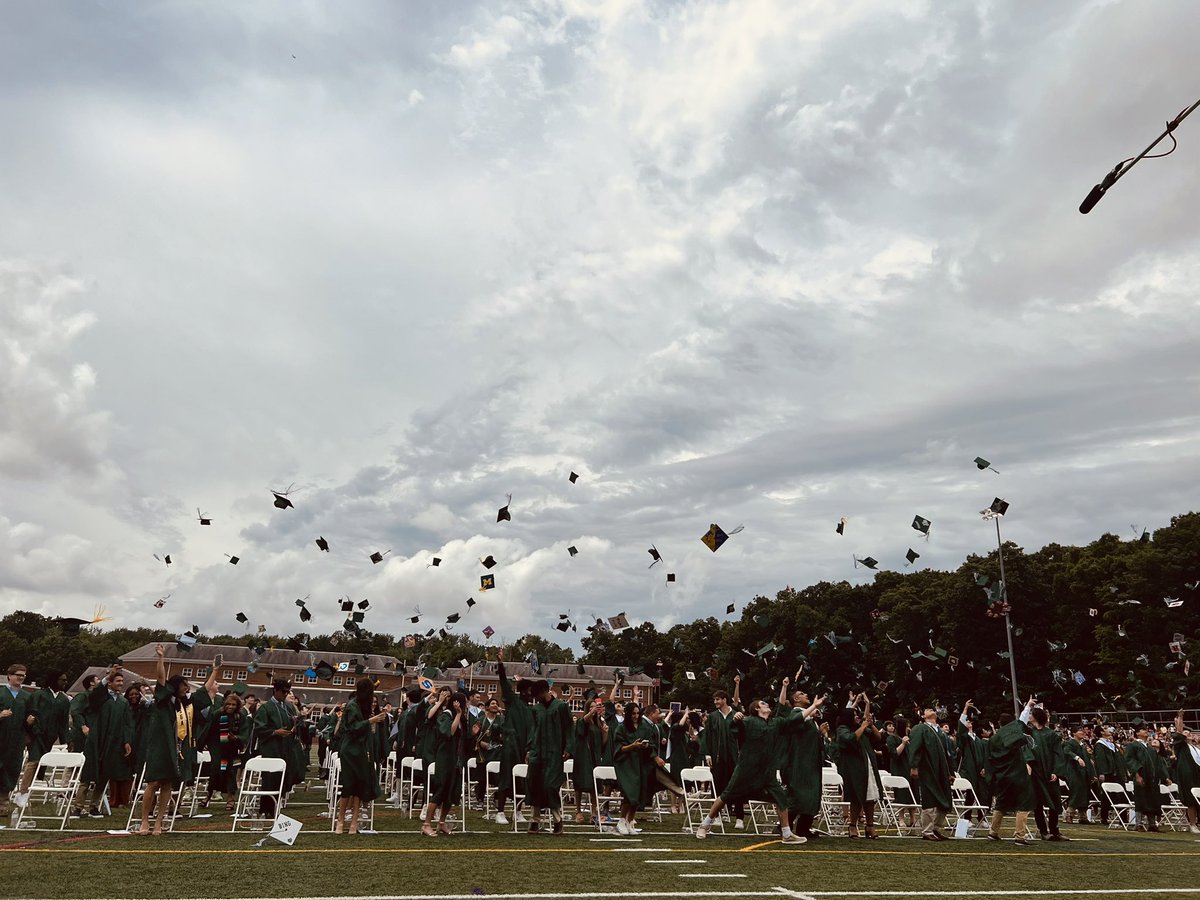 Lisa Steiger tweet media