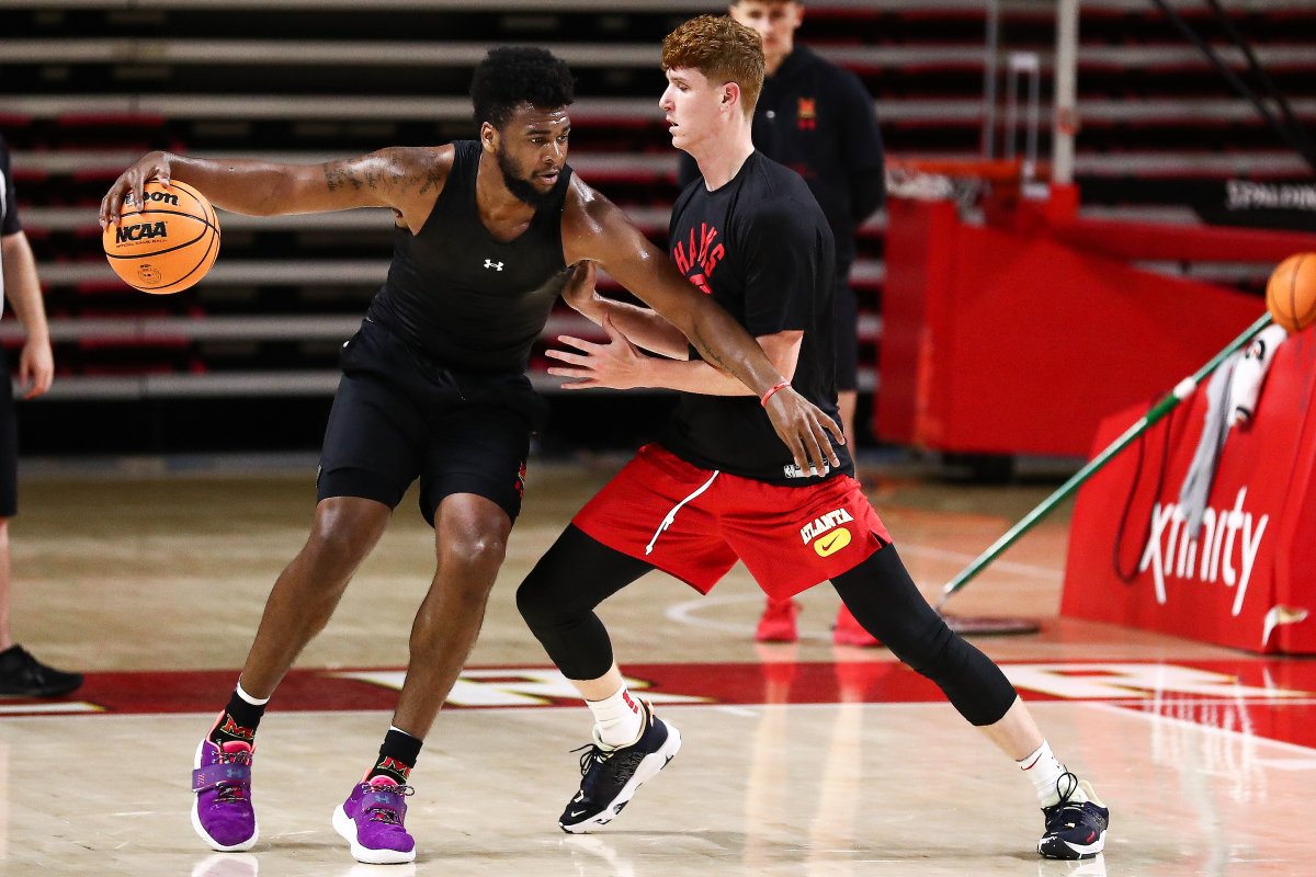 TerrapinHoops's tweet photo. Iron sharpens iron. https://t.co/TcBxZpvmYA