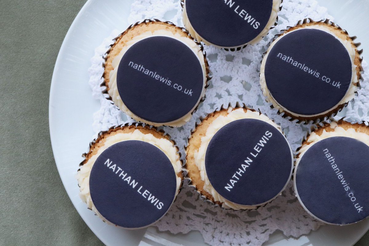 _Nathan_Lewis_'s tweet image. Some launch cakes arrived… 🧁 #weblaunch #cakes 
nathanlewis.co.uk