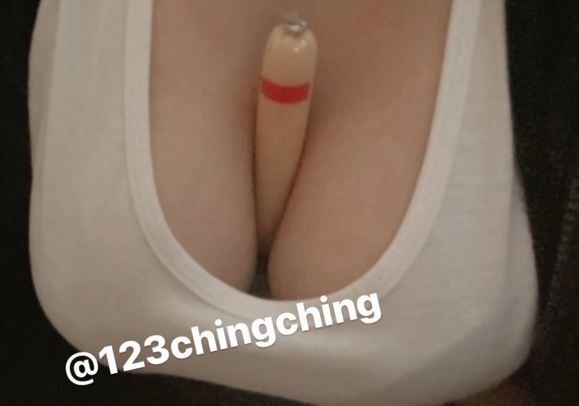 123chingching's tweet photo. 有無哥哥鍾意夾腸仔👅🙈
如果想睇晴晴點夾 就嚟搵我玩phonesex同camsex啦💦💦(好多哥哥都話晴晴淫😈 哥哥一定好舒服🤤
抽獎剩返最後幾日咋❣️ 
抽中可以同晴晴出街 哥哥快d黎把握最後機會🤣
記得like同retweet呀🫶🏻🫶🏻
#淫娃 #淫賤學生妹 #淫港女 #淫穴出水 #淫底 #淫底學生妹 #學生妹 #中學妹 #處女 https://t.co/8s6tjcvmBq