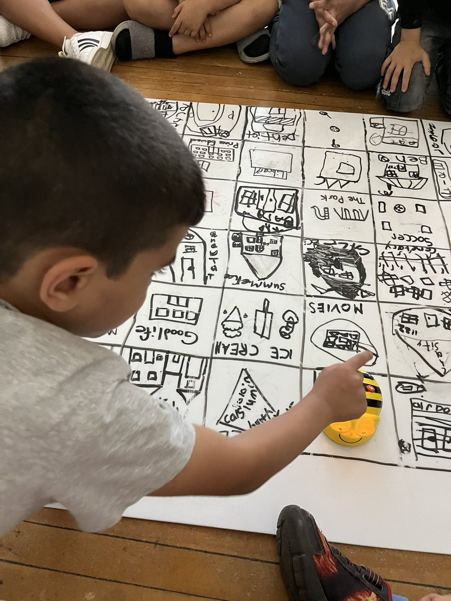 Mrs. Bondy tweet media