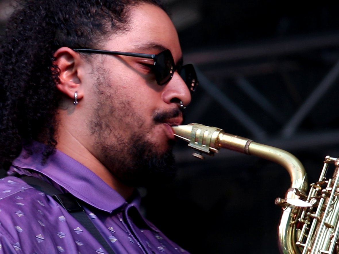 u_multicultural's tweet image. Anthony OKS uses hip hop to reflect, entertain, and teach. Anthony and many others participated in the Winnipeg International Jazz Festival. See Anthony's performance and learn more about him at #EthnoFest2022 coming later this summer!

#UMulticultural #jazzwinnipeg